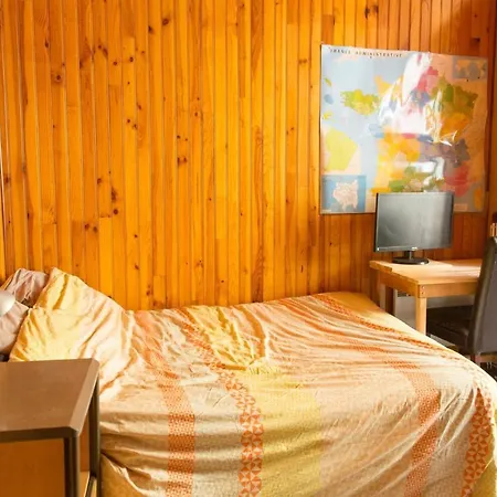 Charming Apt A Stone's Throw From Pere Lachaise
