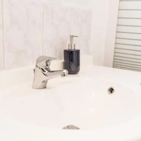 Charming Apt A Stone's Throw From Pere Lachaise Paris